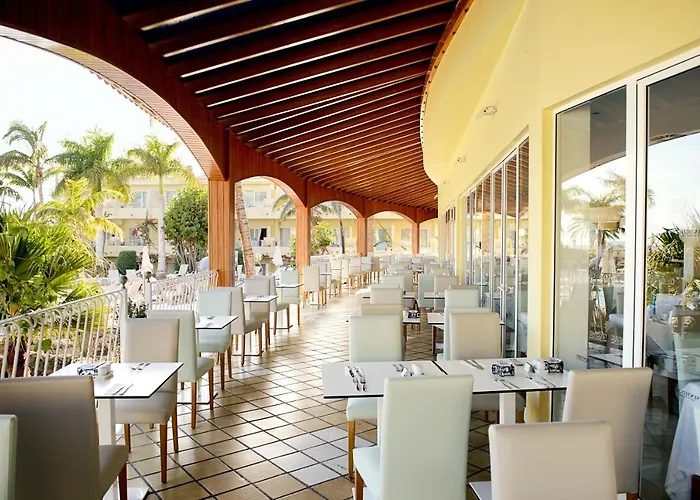 R2 Buganvilla & 4* Morro Jable (Fuerteventura)