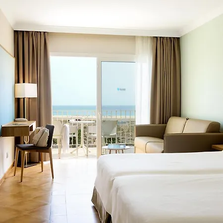 R2 Buganvilla & Otel 4*