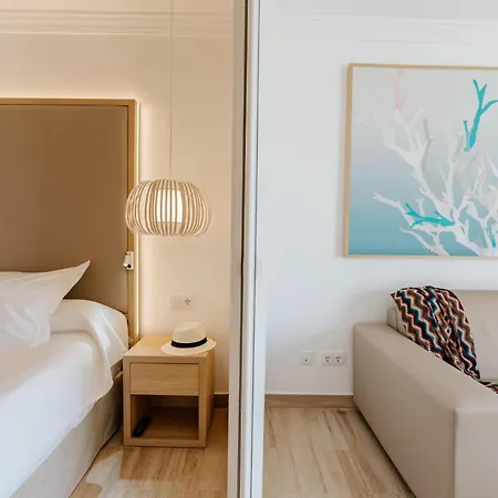 R2 Buganvilla & ホテル