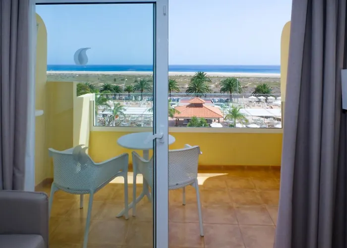 R2 Buganvilla & מורו דל חאבלה