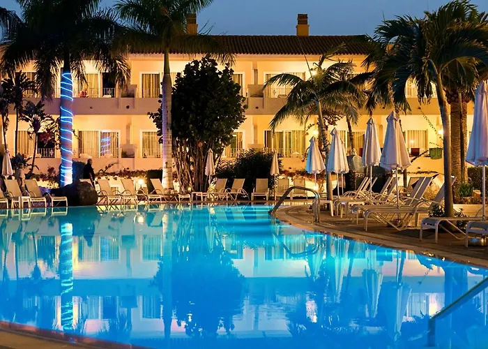 R2 Buganvilla & מלון 4*