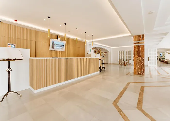 호텔 R2 Buganvilla & 4*