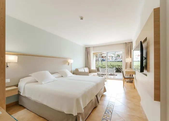 R2 Buganvilla & 호텔 모로델제블